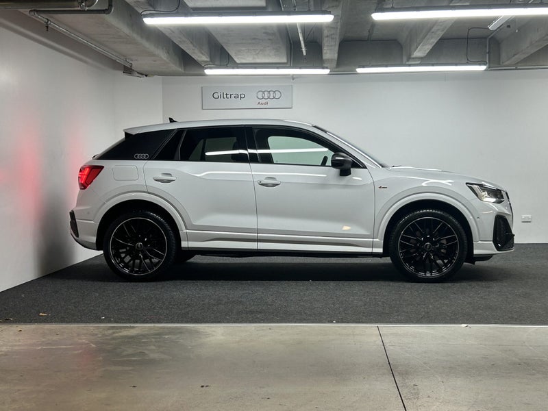 2025 Audi Q2 40 TFSI quattro S line image 3