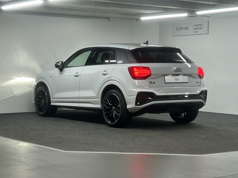 2025 Audi Q2 40 TFSI quattro S line image 5