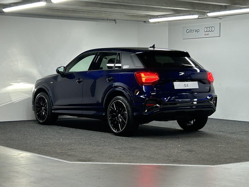 2025 Audi Q2 40 TFSI quattro S line image 4