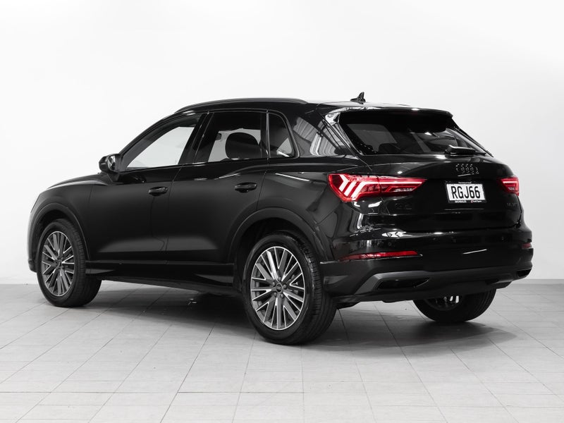 2025 Audi Q3 35 S-Line 110kW Turbo Petrol image 3