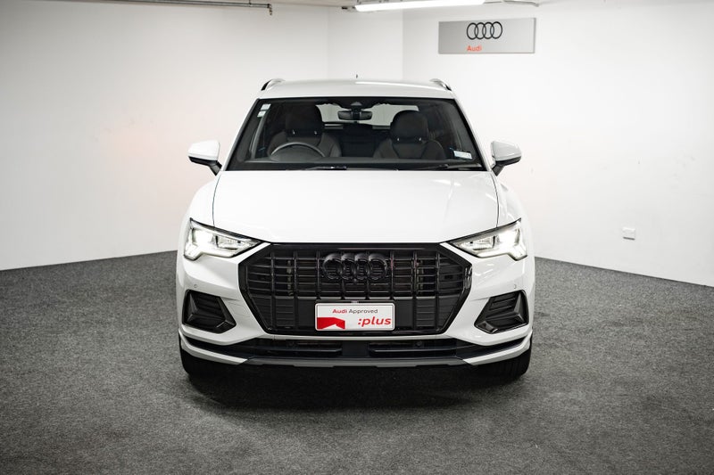 2025 Audi Q3 35 TFSI Advanced image 2