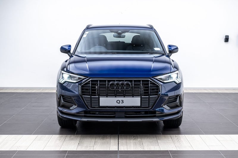 2025 Audi Q3 35 TFSI Advanced image 5