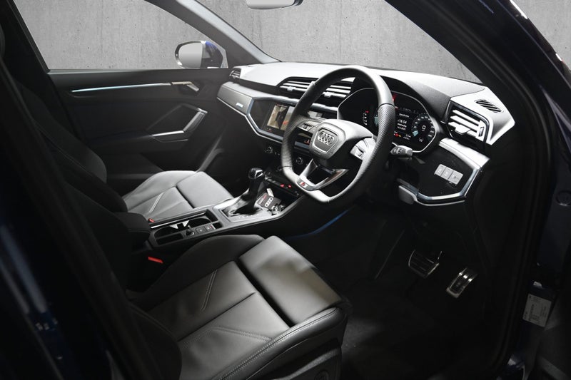 2025 Audi Q3 35 TFSI S Line image 2