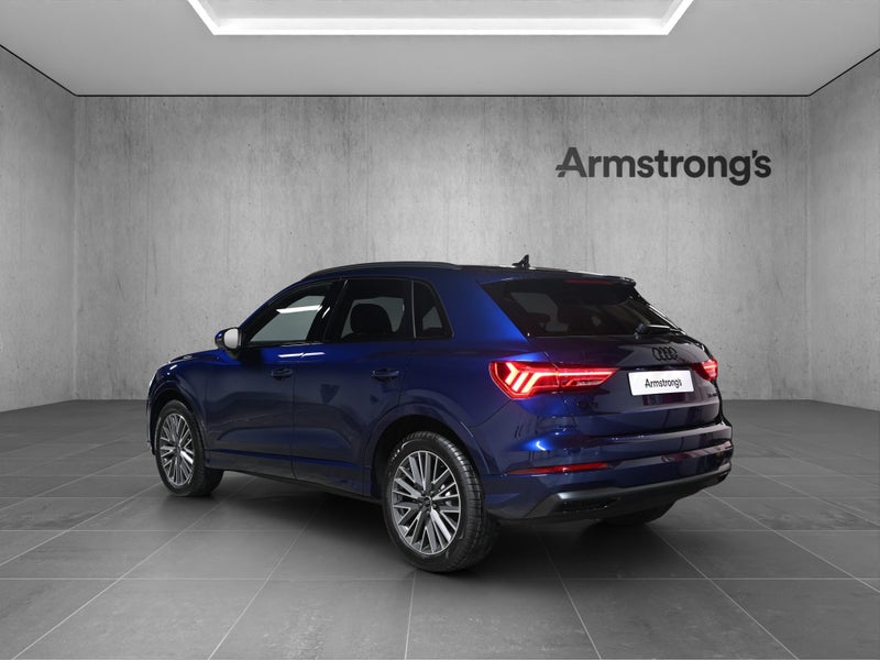 2025 Audi Q3 35 TFSI S Line image 5