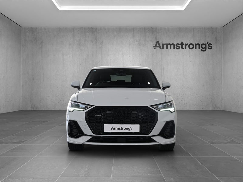 2025 Audi Q3 45 TFSI S Line Quattro image 4