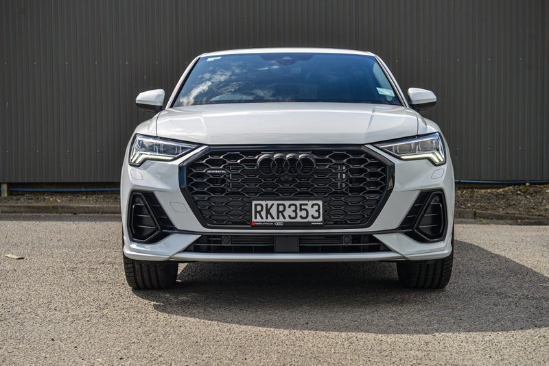 2025 Audi Q3 45TFSI 180kW S line Sportback quattro image 2