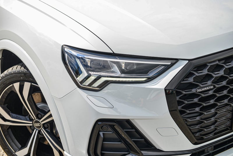 2025 Audi Q3 45TFSI 180kW S line Sportback quattro image 3