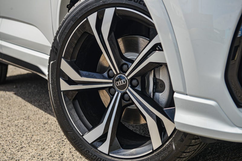 2025 Audi Q3 45TFSI 180kW S line Sportback quattro image 4