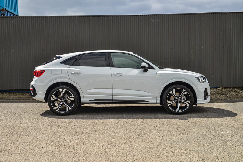 2025 Audi Q3 45TFSI 180kW S line Sportback quattro image 5