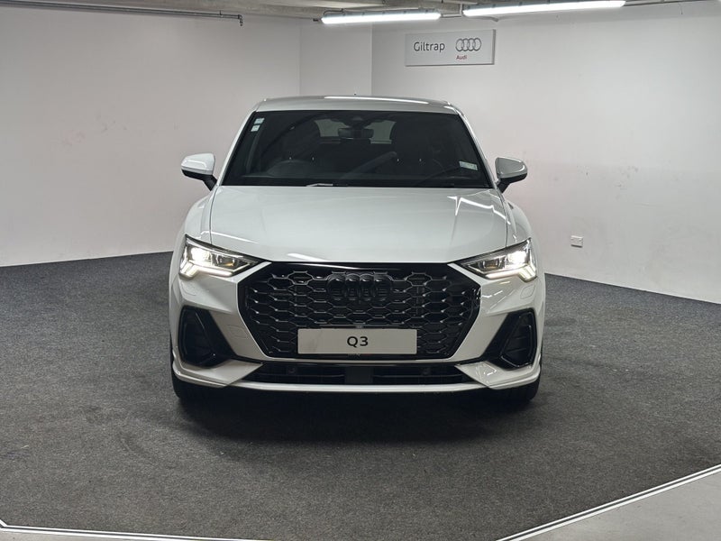 2025 Audi Q3 Sportback 45 TFSI q S tronic image 2