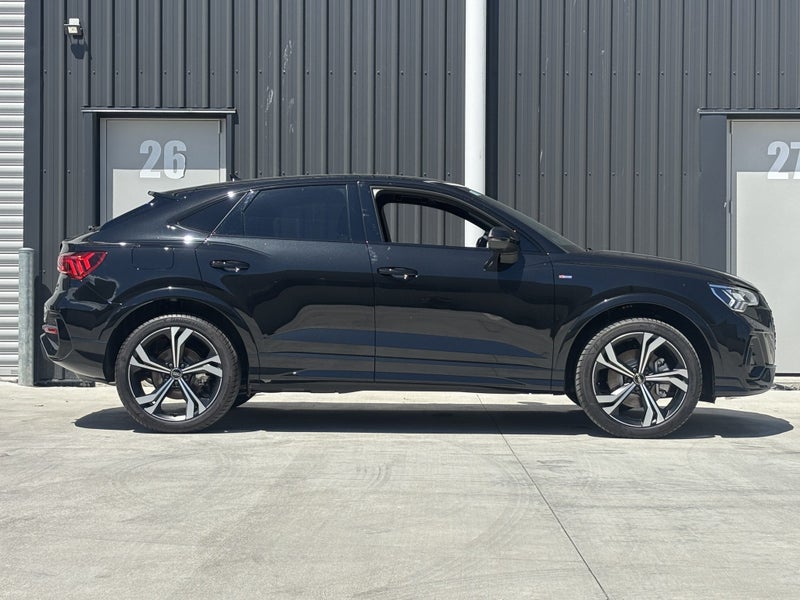 2025 Audi Q3 Sportback 45 TFSI Q S Tronic image 2