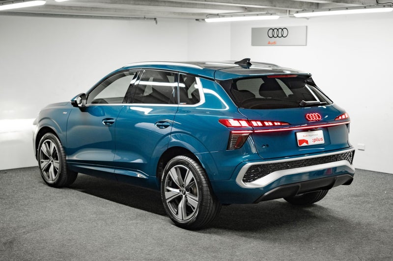 2025 Audi Q3 SUV TFSI 110 kW image 2
