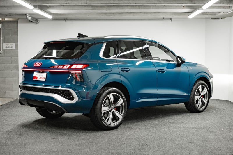 2025 Audi Q3 SUV TFSI 110 kW image 3