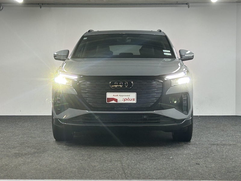 2025 Audi Q4 45 e-tron 210kW image 2