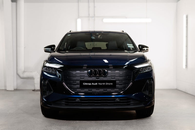 2025 Audi Q4 45 e-tron 210kW image 3