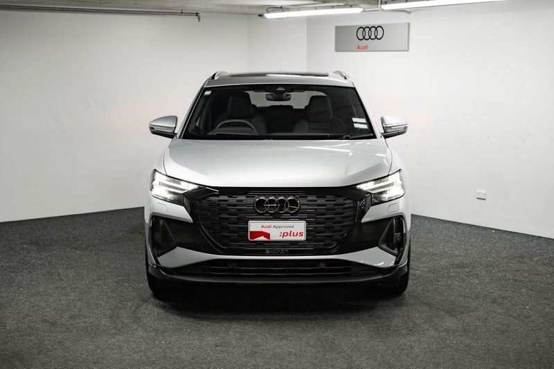 2025 Audi Q4 55 e-tron quattro 250 kW image 2