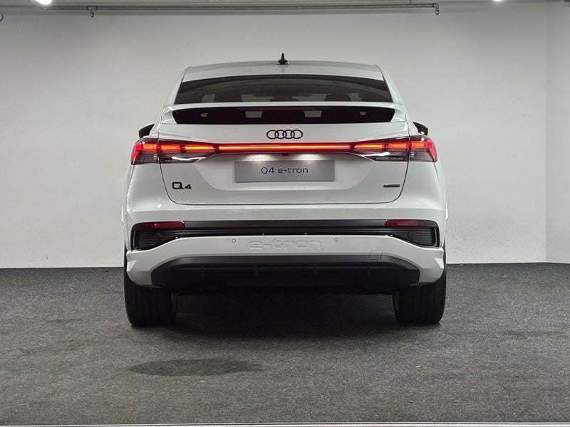 2025 Audi Q4 Sportback 55 E Tron 250 kW image 5