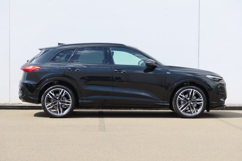 2025 Audi Q5 2.0TFSI 150kW image 2
