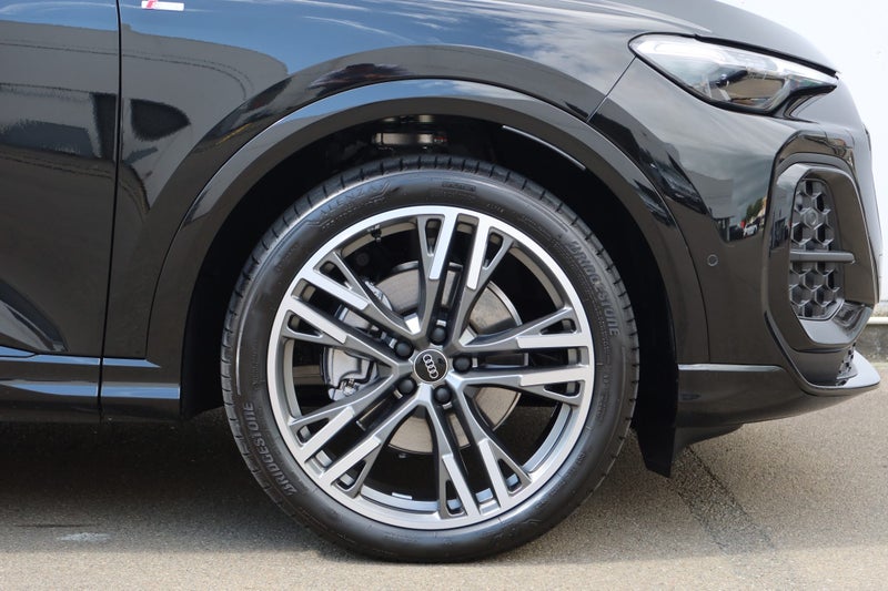 2025 Audi Q5 2.0TFSI 150kW image 4