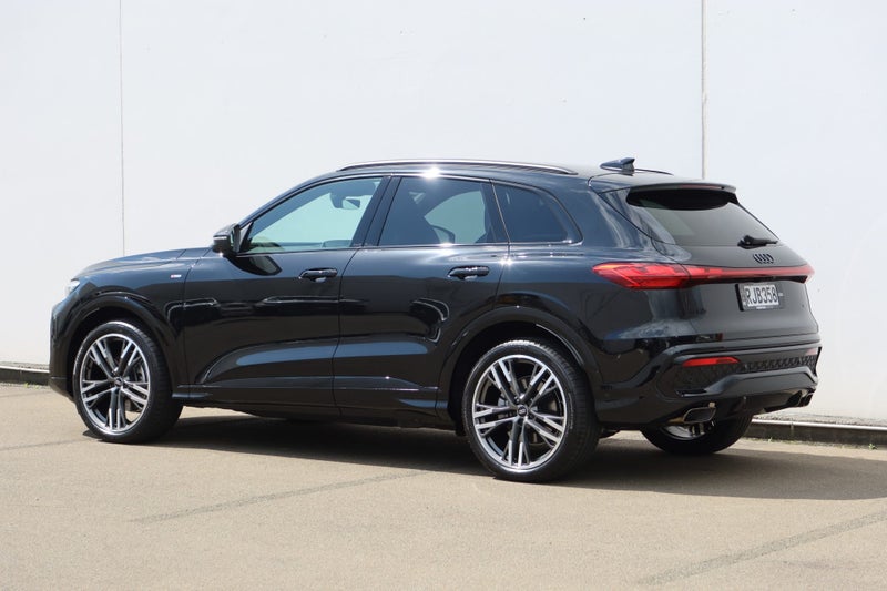 2025 Audi Q5 2.0TFSI 150kW image 5