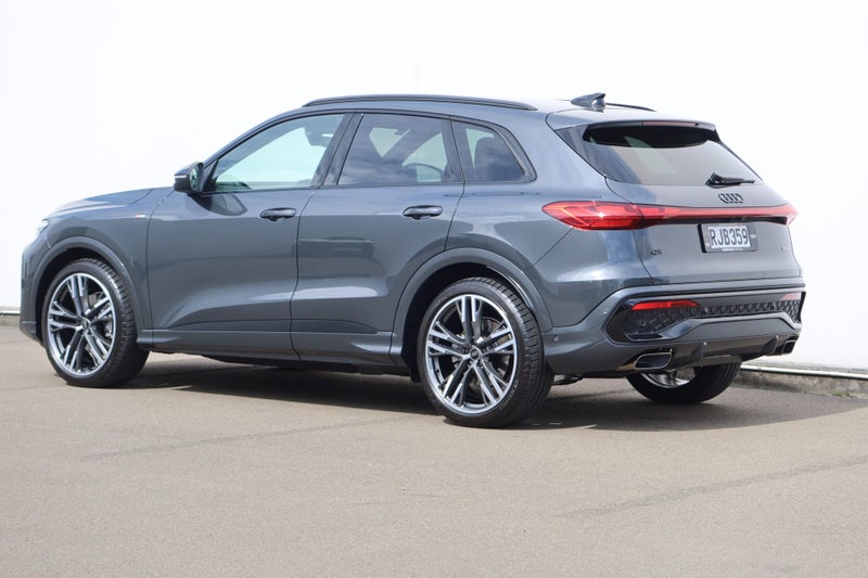 2025 Audi Q5 2.0TFSI image 5