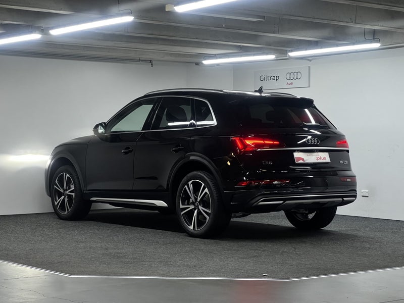 2025 Audi Q5 40 TFSI q S tronic (150 kW) image 4