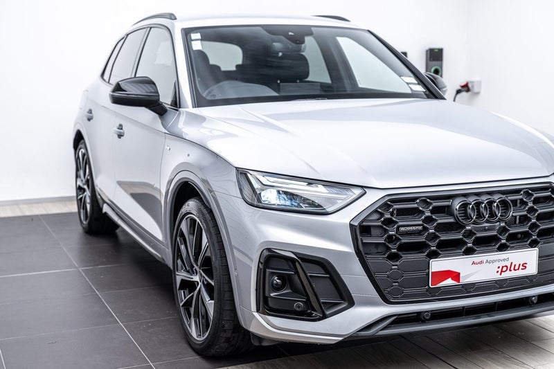 2025 Audi Q5 50 TFSI E QUATTRO S TRONIC image 5