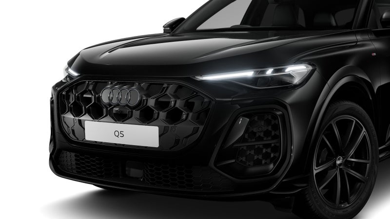 2025 Audi Q5 S-line TFSI 150kW quattro image 4