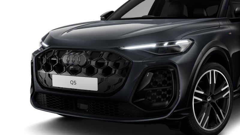 2025 Audi Q5 S-line TFSI 150kW quattro image 2