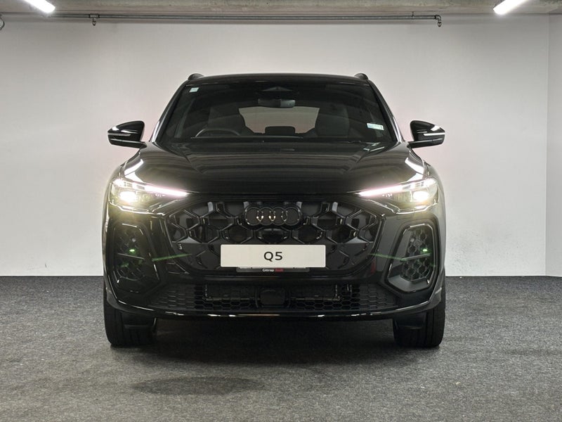 2025 Audi Q5 SUV TFSI Quattro S tronic image 2
