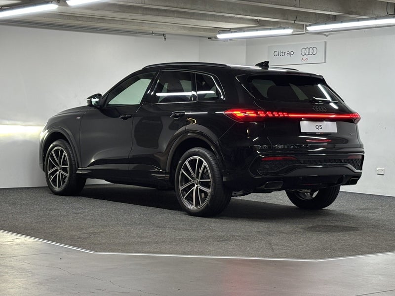 2025 Audi Q5 SUV TFSI Quattro S tronic image 4