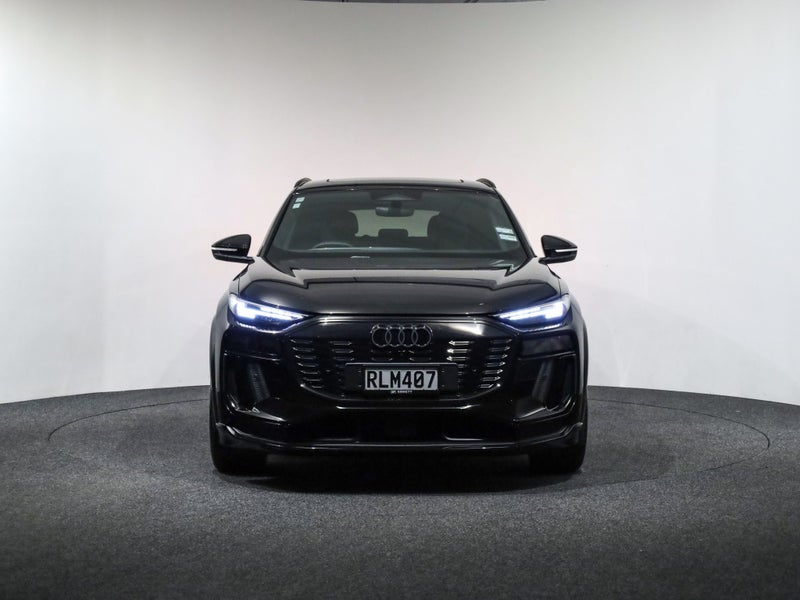 2025 Audi Q6 e-tron S-line 285kW quattro image 2