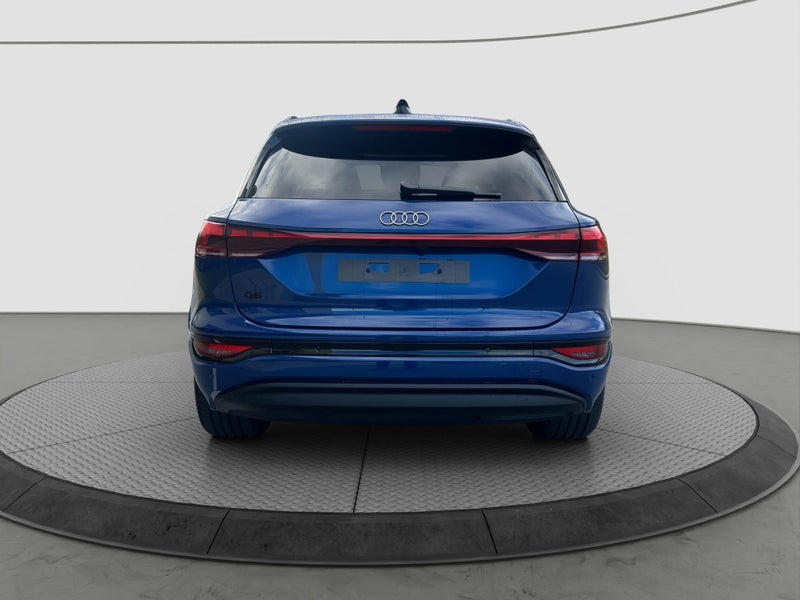 2025 Audi Q6 SUV e-tron 225 kW image 5