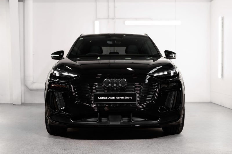 2025 Audi Q6 SUV e-tron quattro 285 kW image 3