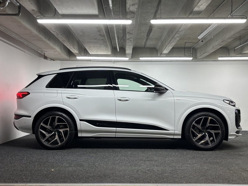 2025 Audi Q6 SUV e-tron quattro 285 kW image 3
