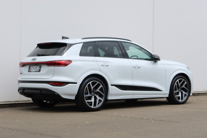 2025 Audi Q6 SUV e-tron quattro 285kw image 3