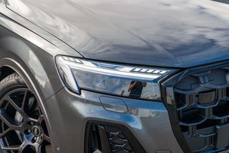 2025 Audi Q7 50 3.0TDI 210kW S line quattro image 3