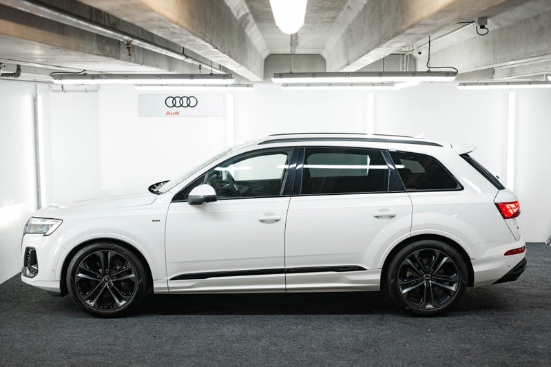 2025 Audi Q7 50 TDI (210kW) image 4