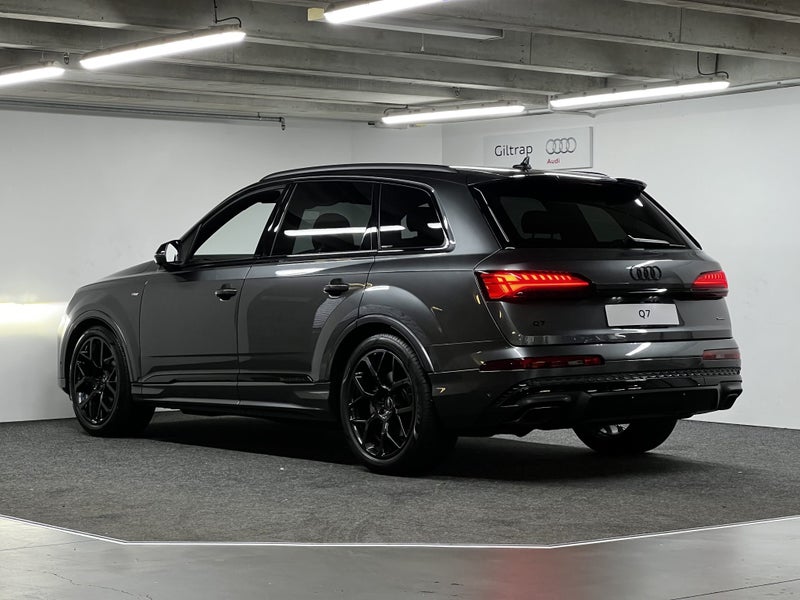 2025 Audi Q7 50 TDI quattro (210 kW) image 4