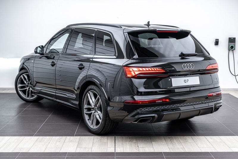 2025 Audi Q7 50 TDI QUATTRO TIPTRONIC image 3