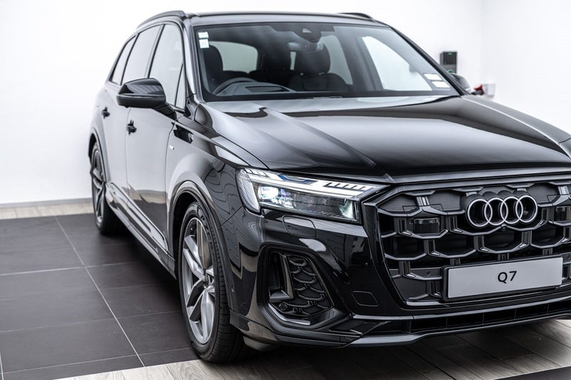 2025 Audi Q7 50 TDI QUATTRO TIPTRONIC image 5
