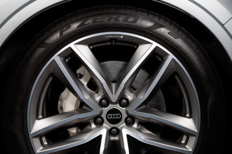 2025 Audi Q7 50 TDI quattro tiptronic (2 image 5