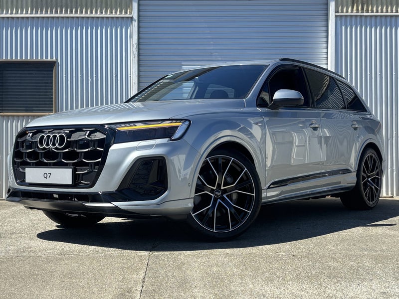 2025 Audi Q7 50 TDI Quattro Tiptronic (210kW) image 3