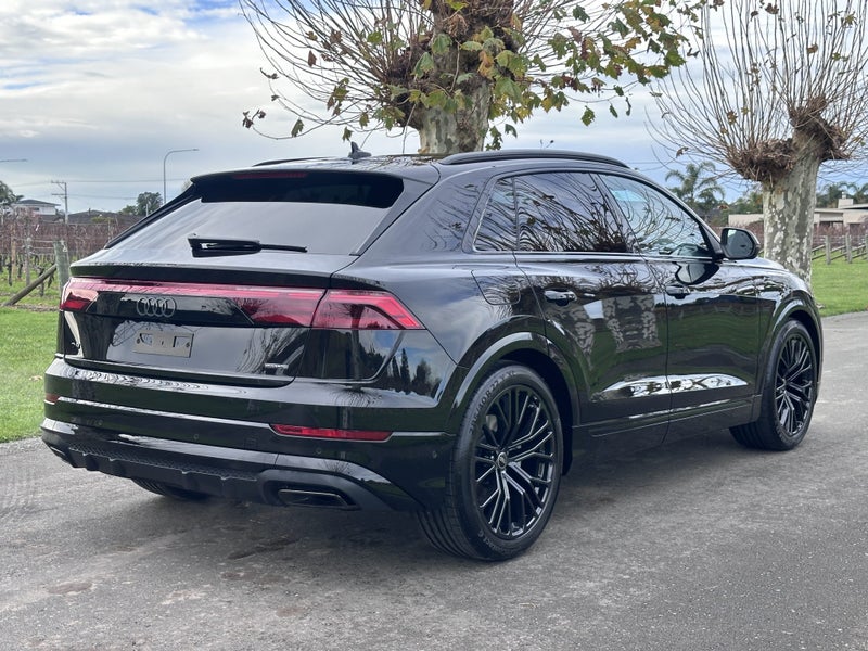 2025 Audi Q8 55 TFSI quattro tiptronic image 4