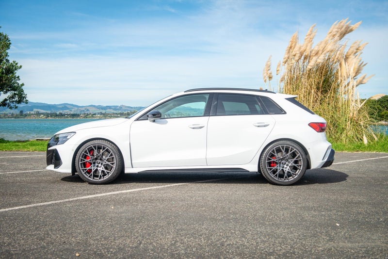 2025 Audi RS3 2.5TFSI 294kW quattro image 2