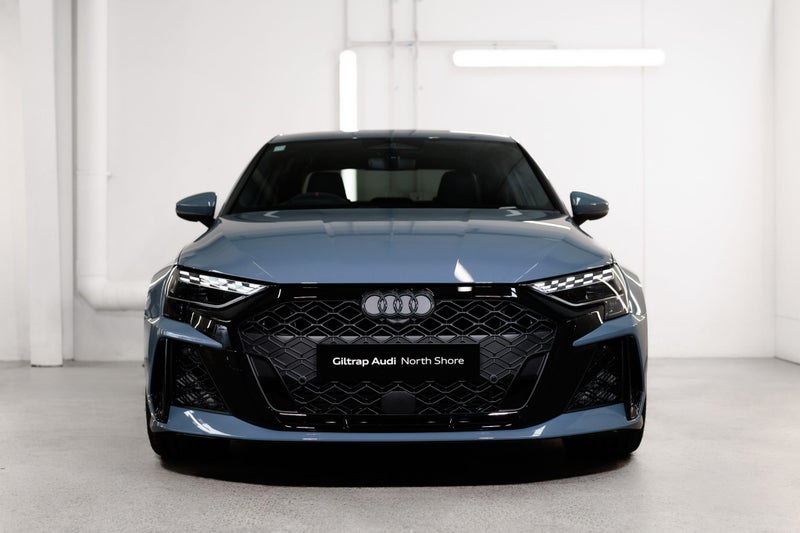 2025 Audi RS3 RS 3 Sedan TFSI 294 kW image 3