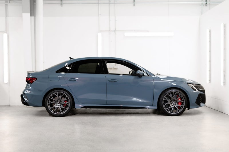 2025 Audi RS3 RS 3 Sedan TFSI 294 kW image 4