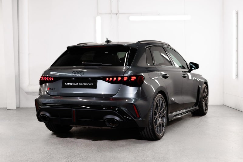 2025 Audi RS3 RS 3 Sportback TFSI image 2