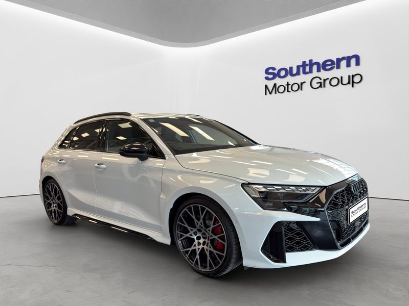 2025 Audi RS3 RS 3 Sportback TFSI image 1
