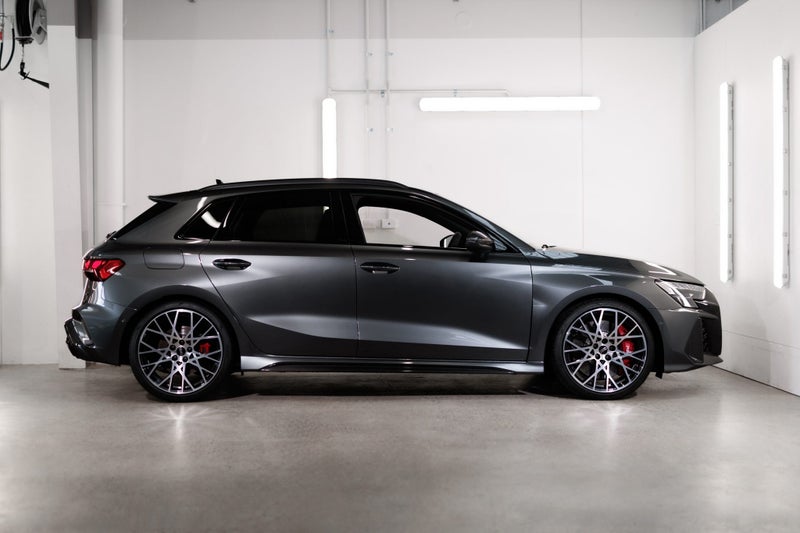 2025 Audi RS3 RS 3 Sportback TFSI image 4